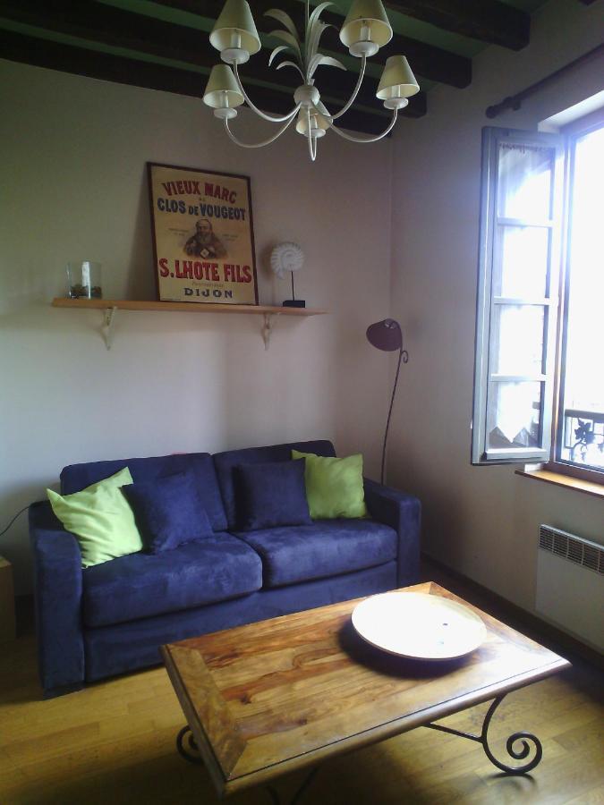 Les Appartements De Chablis Exterior foto